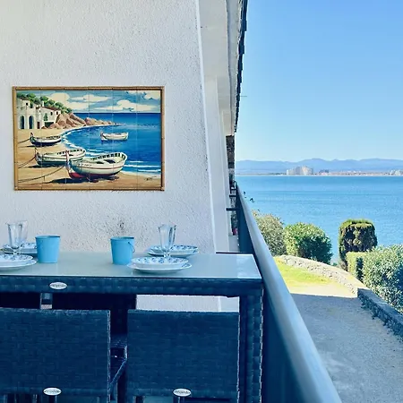 Apartmán 4081 Rosa Mar 1-1, Se Deleitara Y Gozara De Vistas Desde La Terraza. Zona Tranquila, Pequeno Edificio. Parking. - Es-258-116 Roses