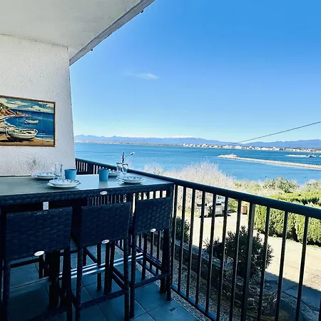 4081 Rosa Mar 1-1, Se Deleitara Y Gozara De Vistas Desde La Terraza. Zona Tranquila, Pequeno Edificio. Parking. - Es-258-116 Roses